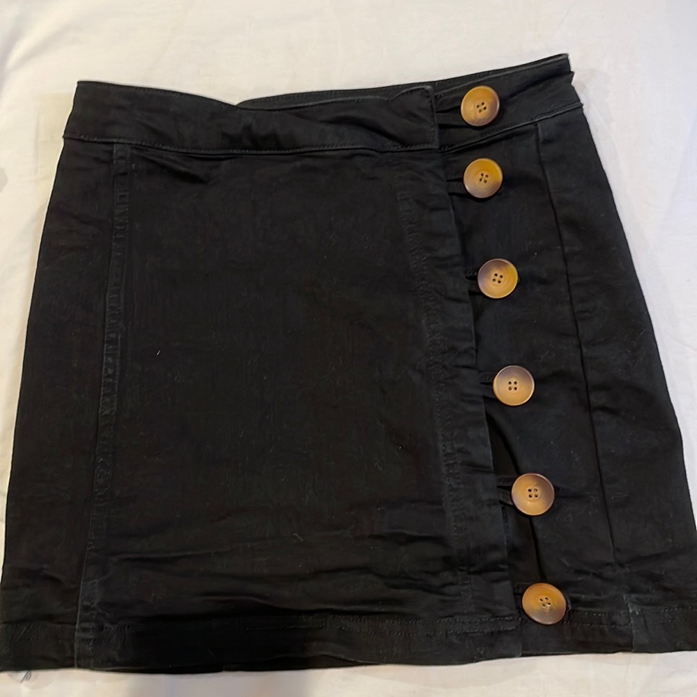 Free people denim button skirt size 0